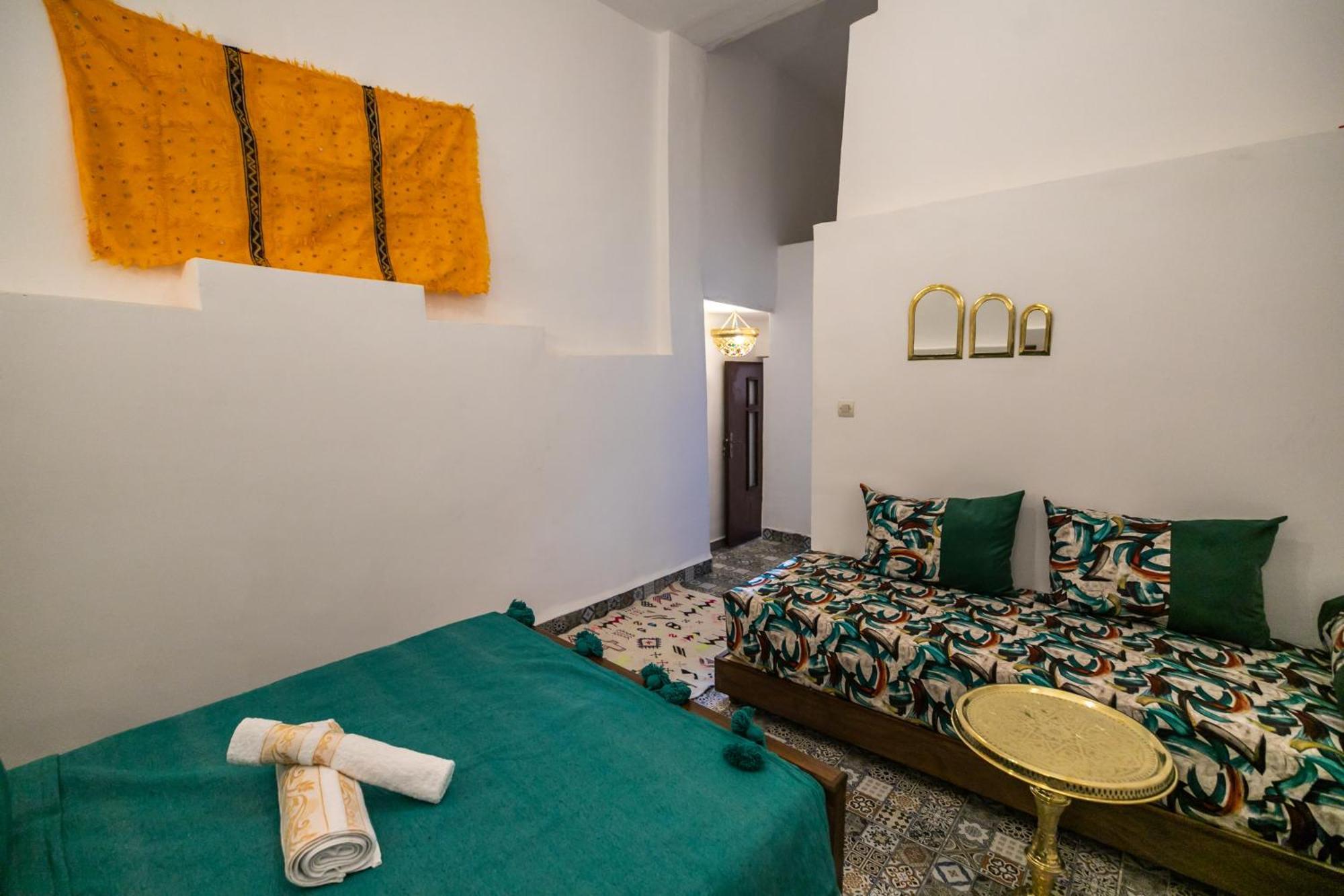 Riad Fes Lile Bagian luar foto
