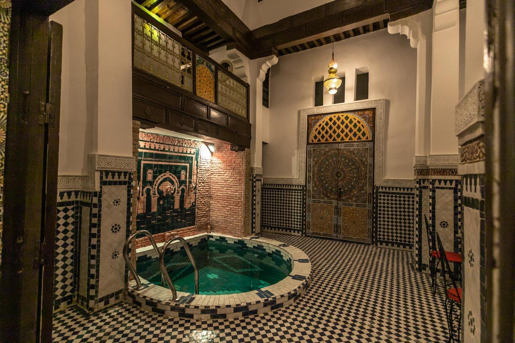Riad Fes Lile Bagian luar foto