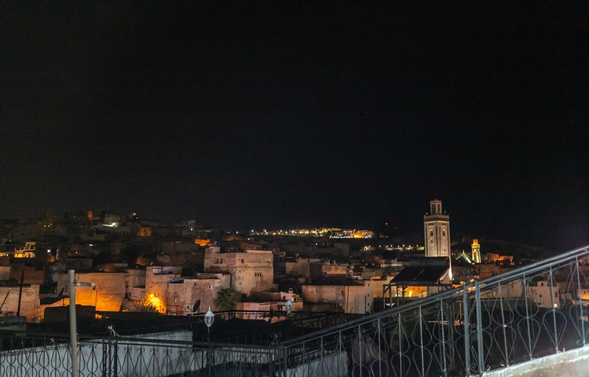 Riad Fes Lile Bagian luar foto