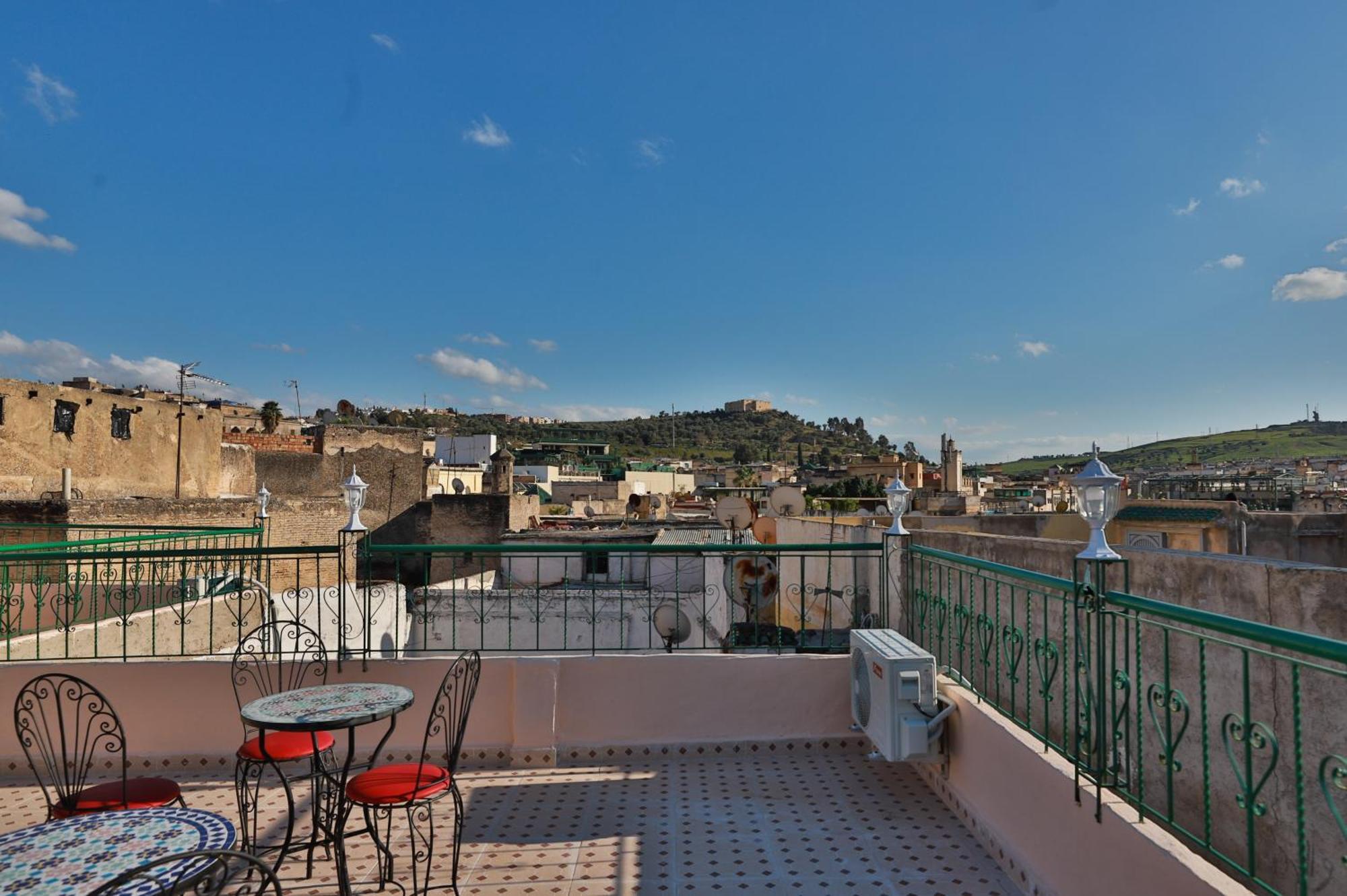 Riad Fes Lile Bagian luar foto