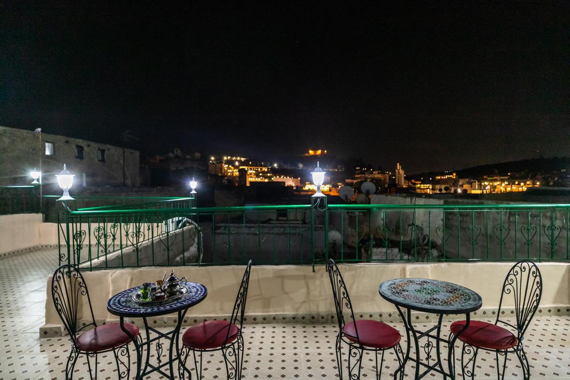 Riad Fes Lile Bagian luar foto