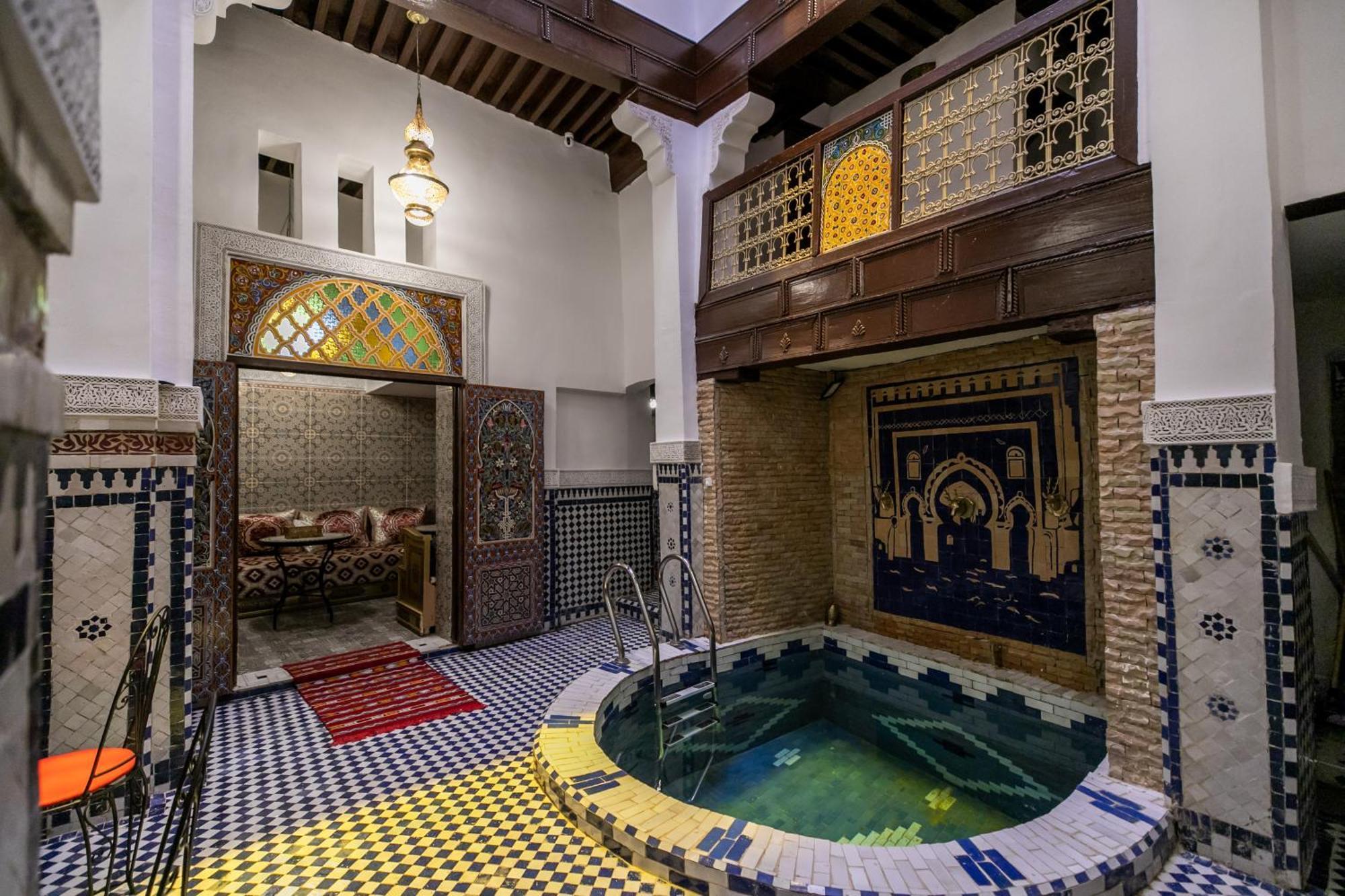 Riad Fes Lile Bagian luar foto