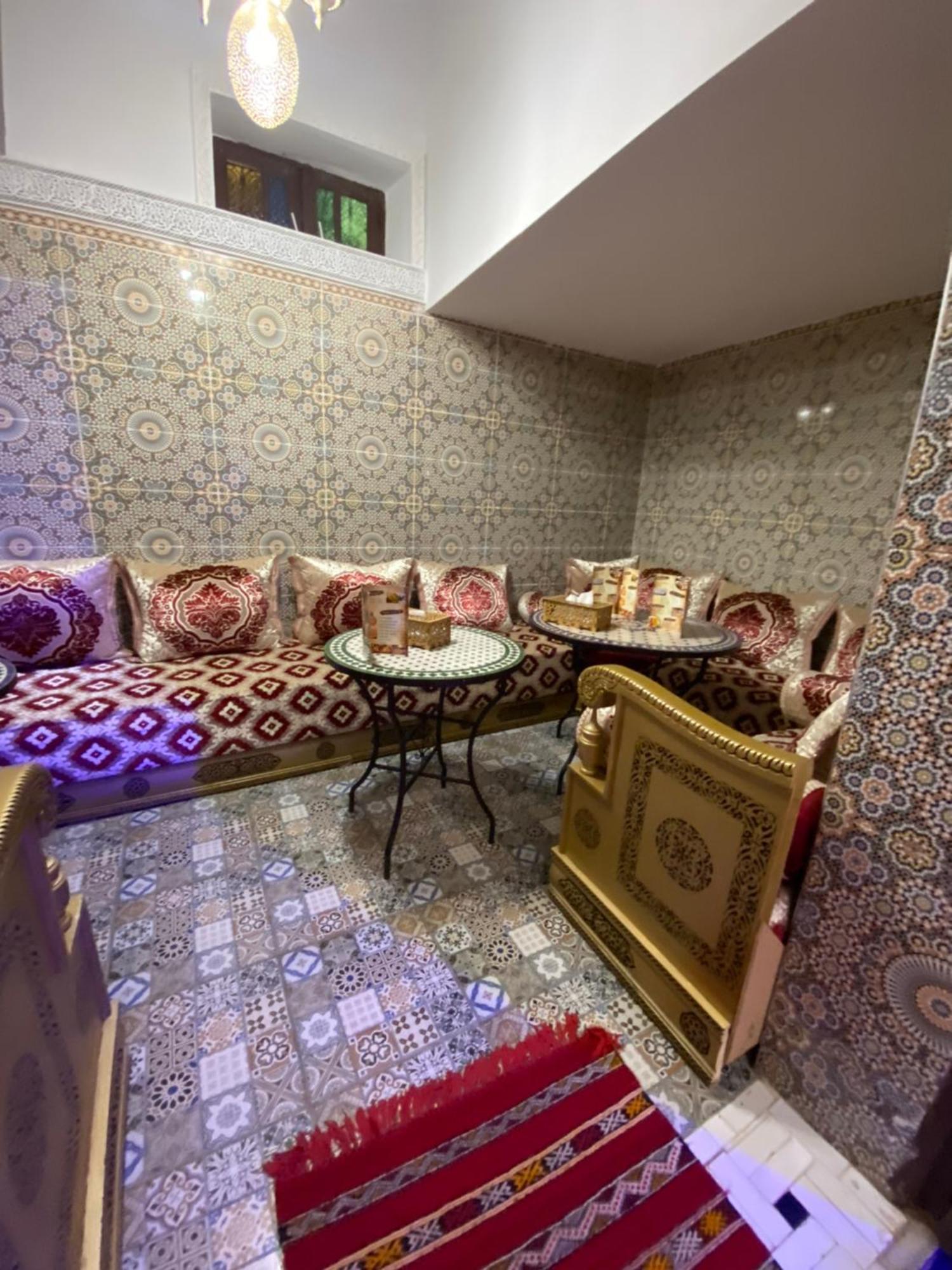 Riad Fes Lile Bagian luar foto