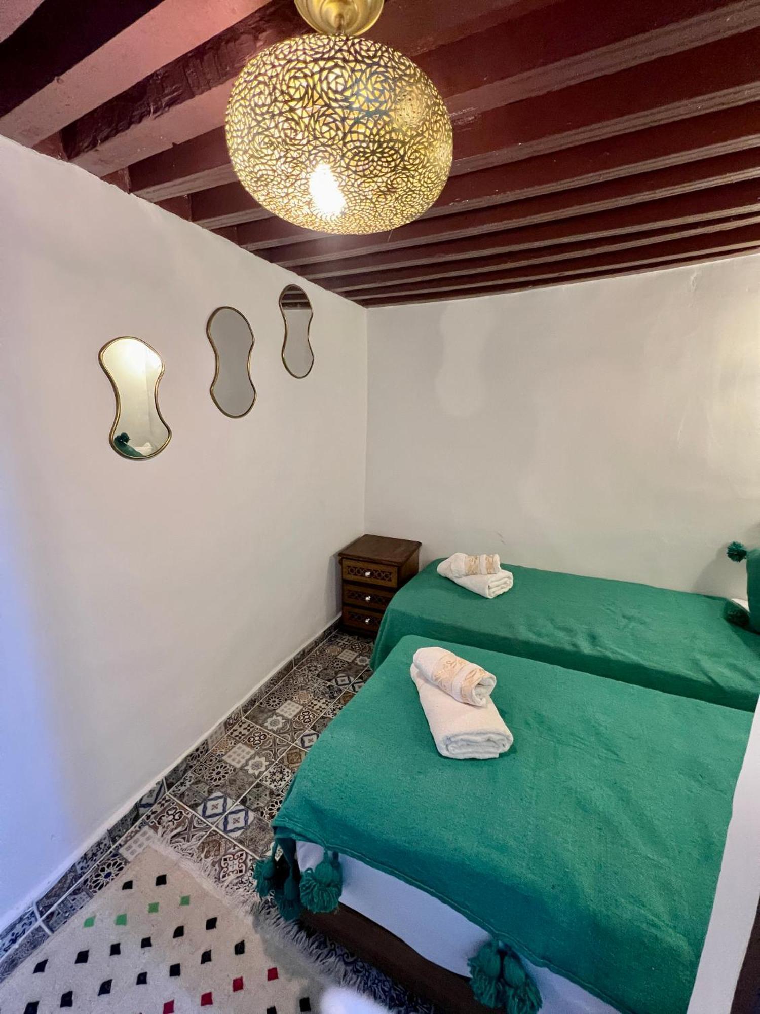 Riad Fes Lile Bagian luar foto